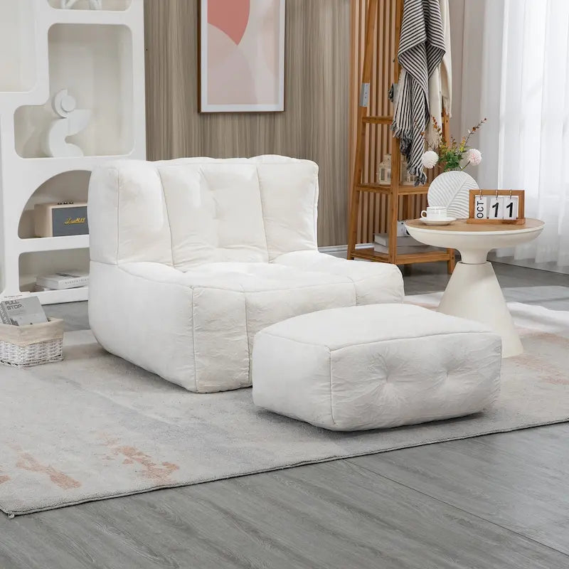 Fauteuil de détente moderne pour chambres à coucher et salles de lecture, conçu pour les adultes.
