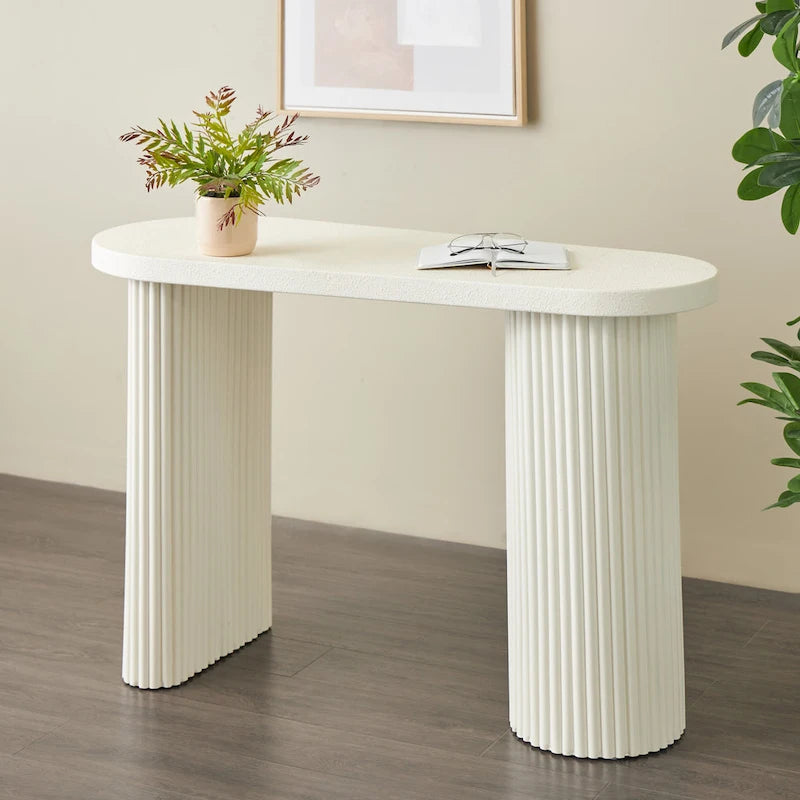 Table d'entrée ovale en métal fabriquée à la main (pieds nervurés) — Blanc