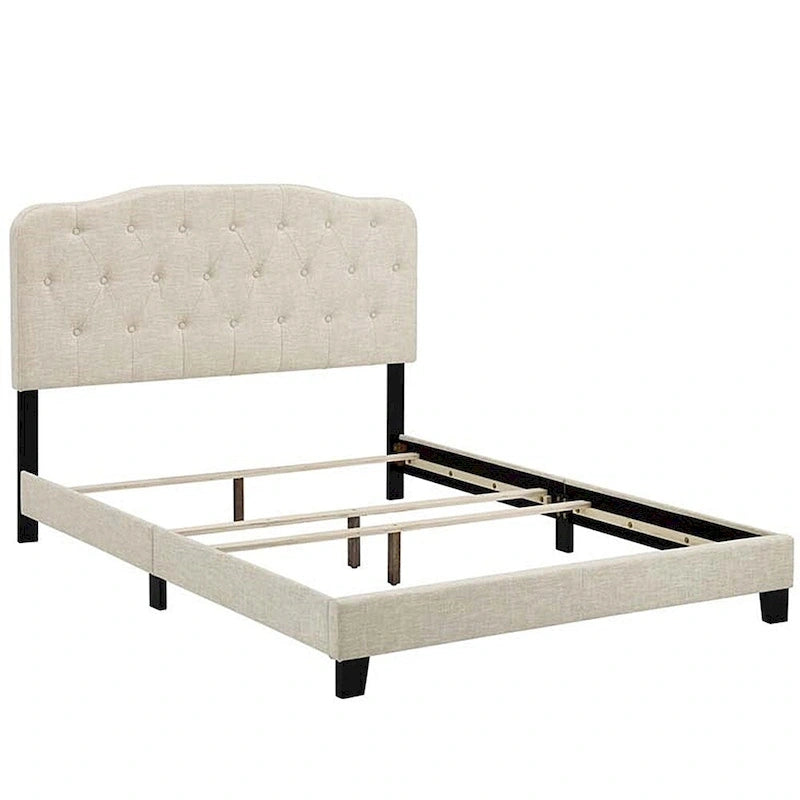 Lit plateforme en tissu beige avec tête de lit capitonnée
