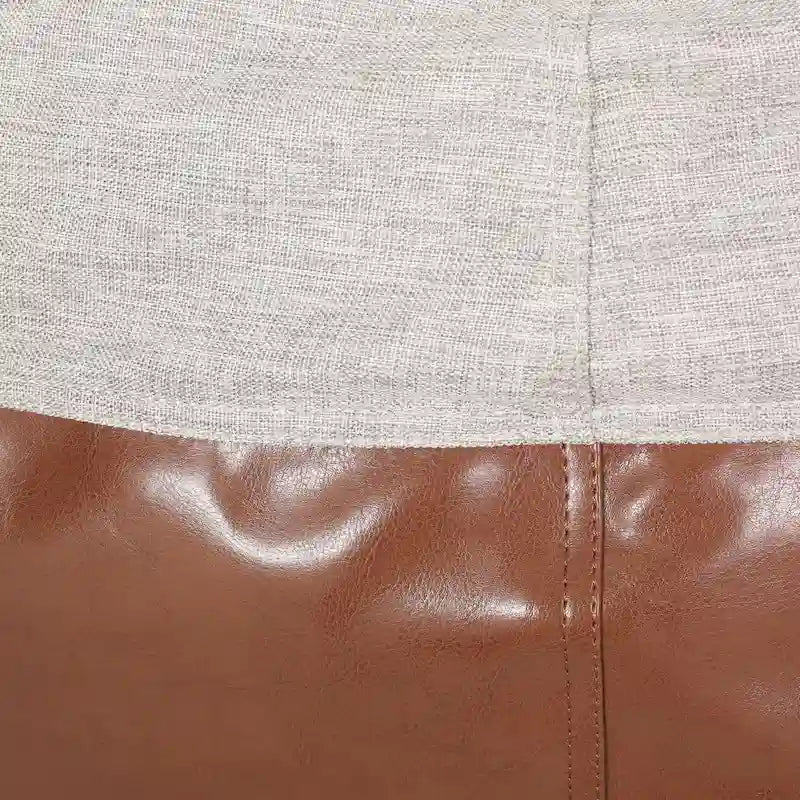 Canapé pouf bicolore en tissu et similicuir de 5 pieds au style moderne.